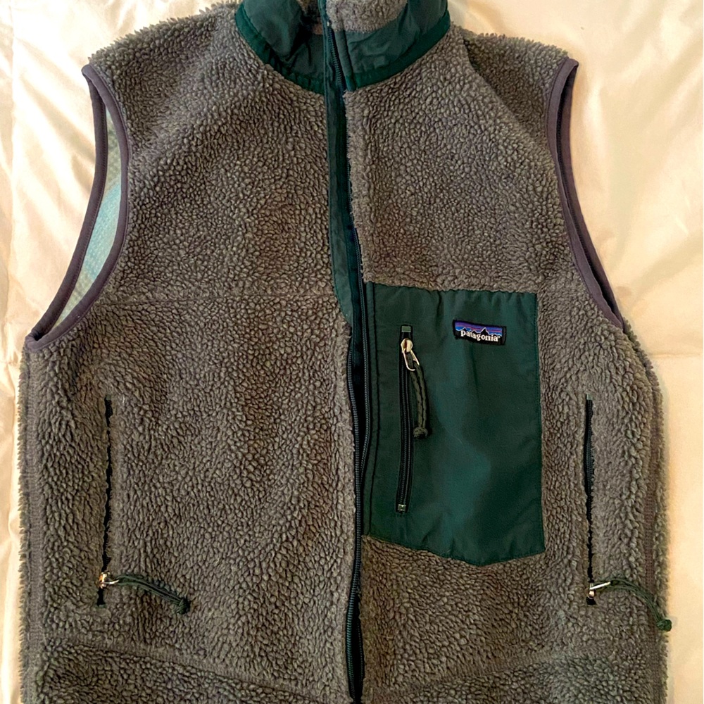 Grey and green Patagonia vest size m